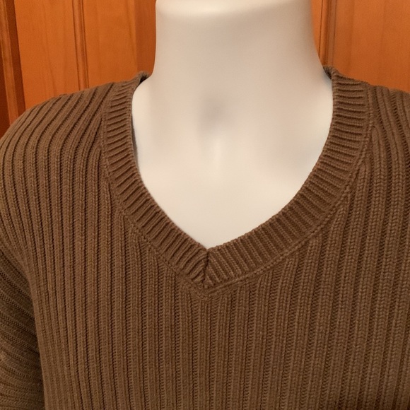 Men’s Eddie Bauer Brown Cotton Knit Sweater size L tall - Picture 4 of 8